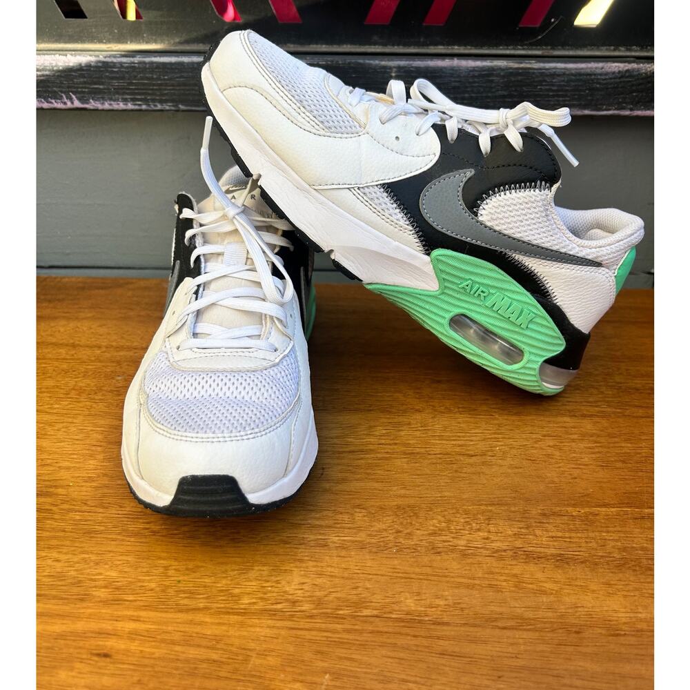 Nike Air Max Excee White Black Green Womans 9.5 DM8346-100 - Picture 6 of 9